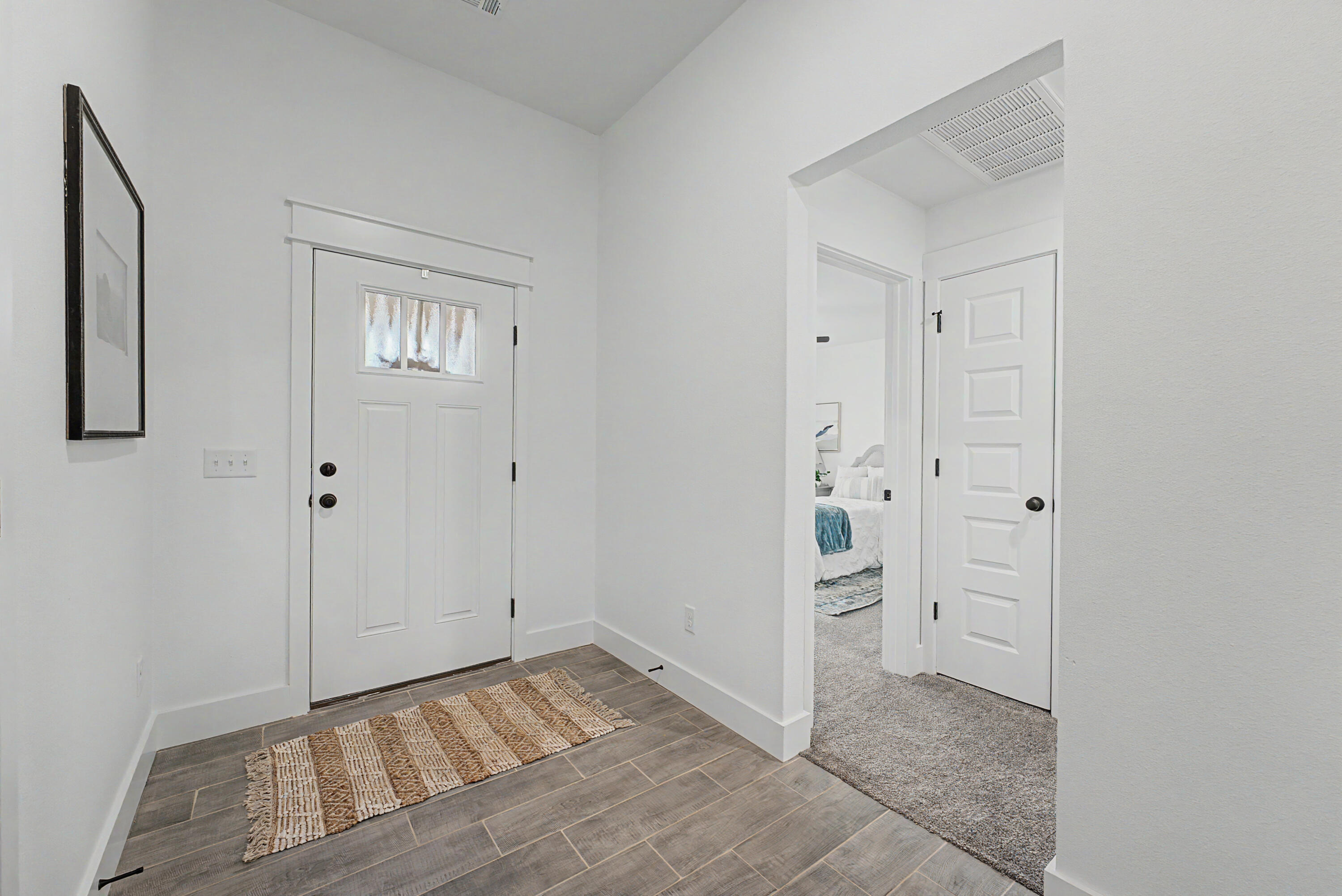 1107 West Jay Street Property Photo 23