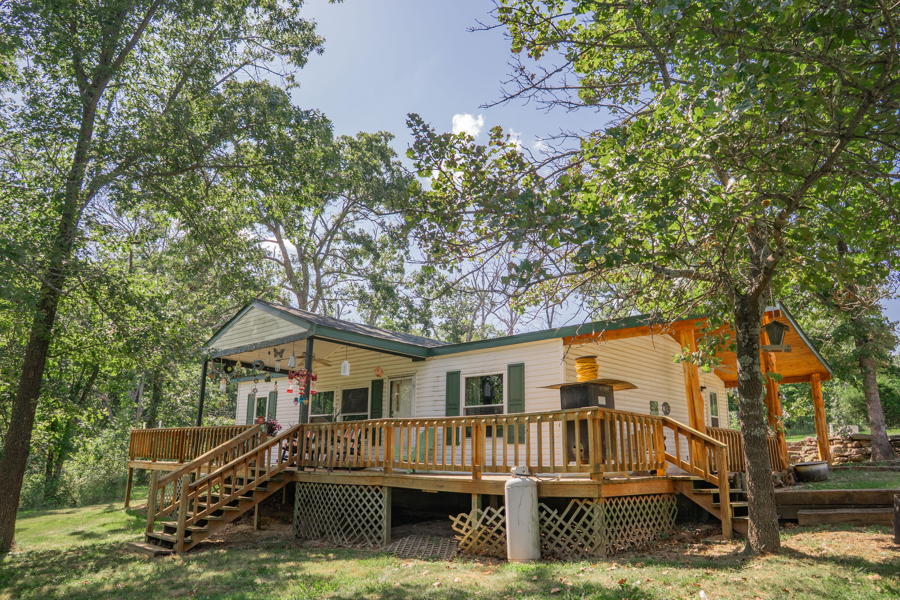 14925 East 500 Road Property Photo 1