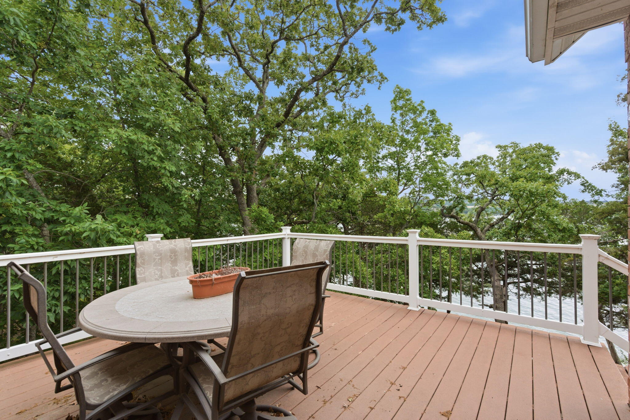317 Scenic Drive Property Photo 22