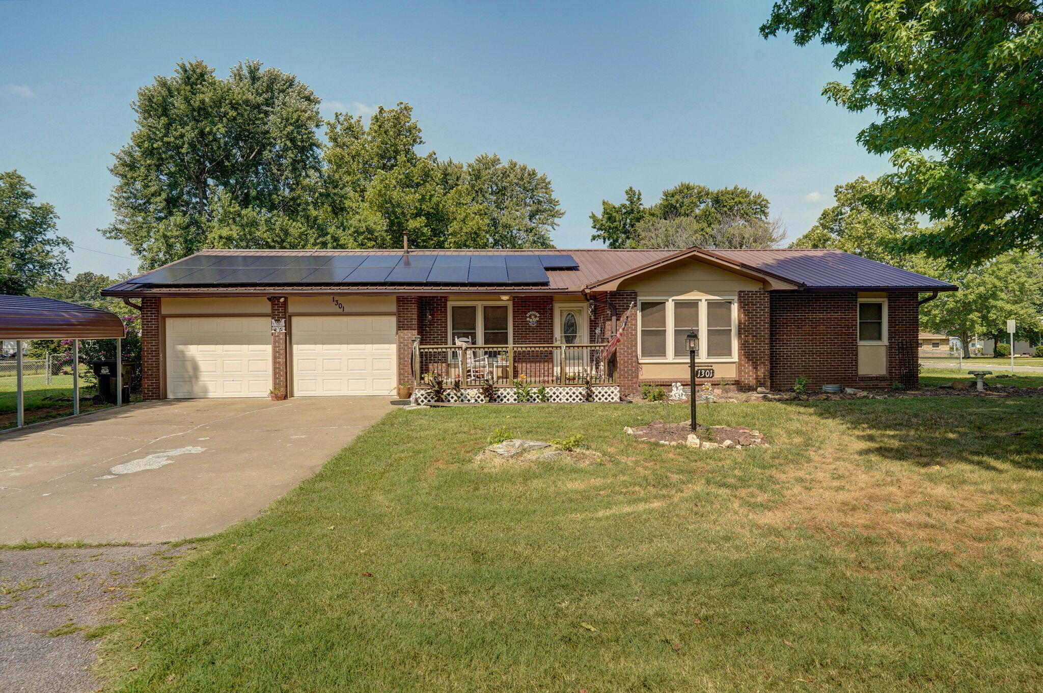 1301 South Tyler Avenue Property Photo 1