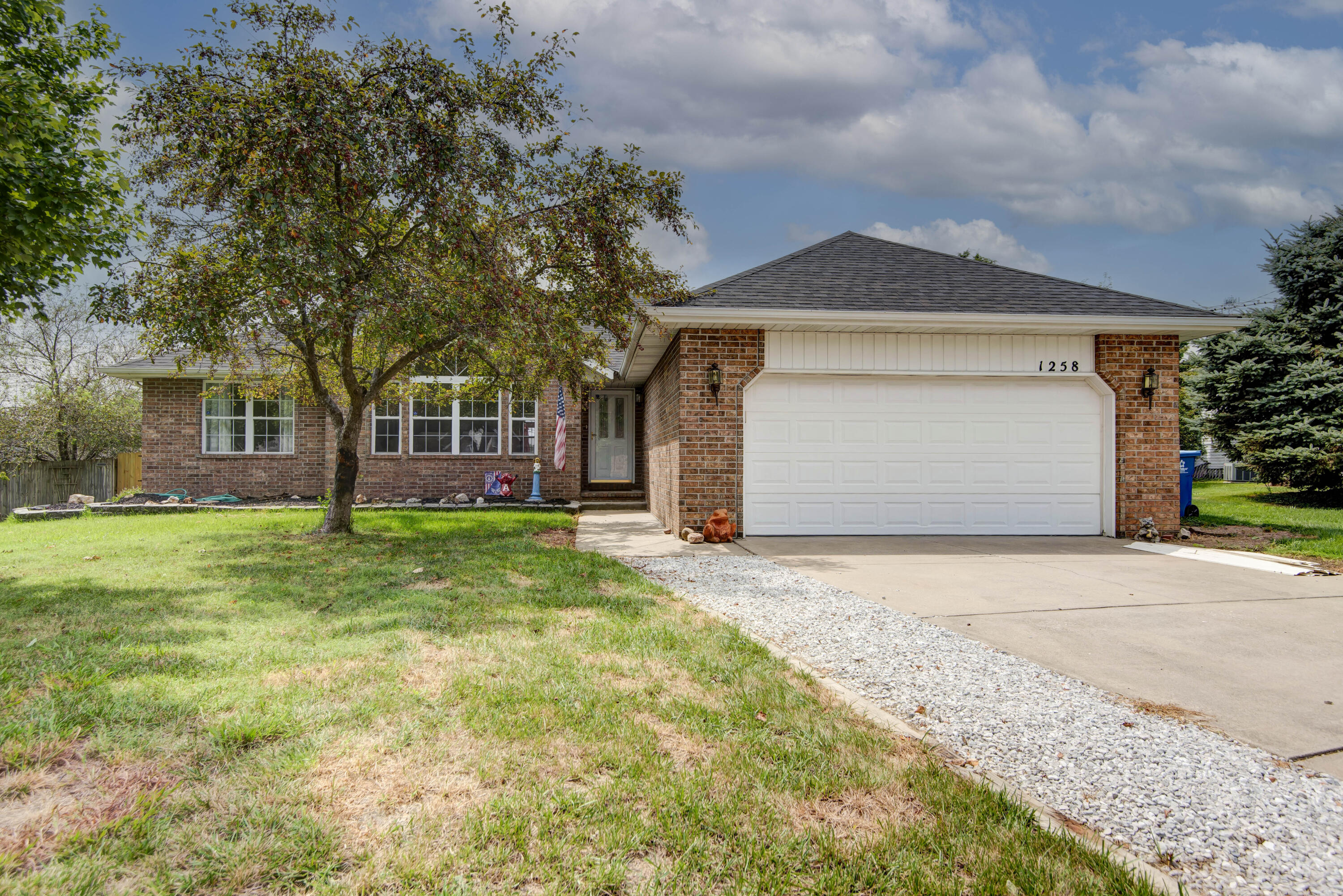 1258 West Batson Place Property Photo 1