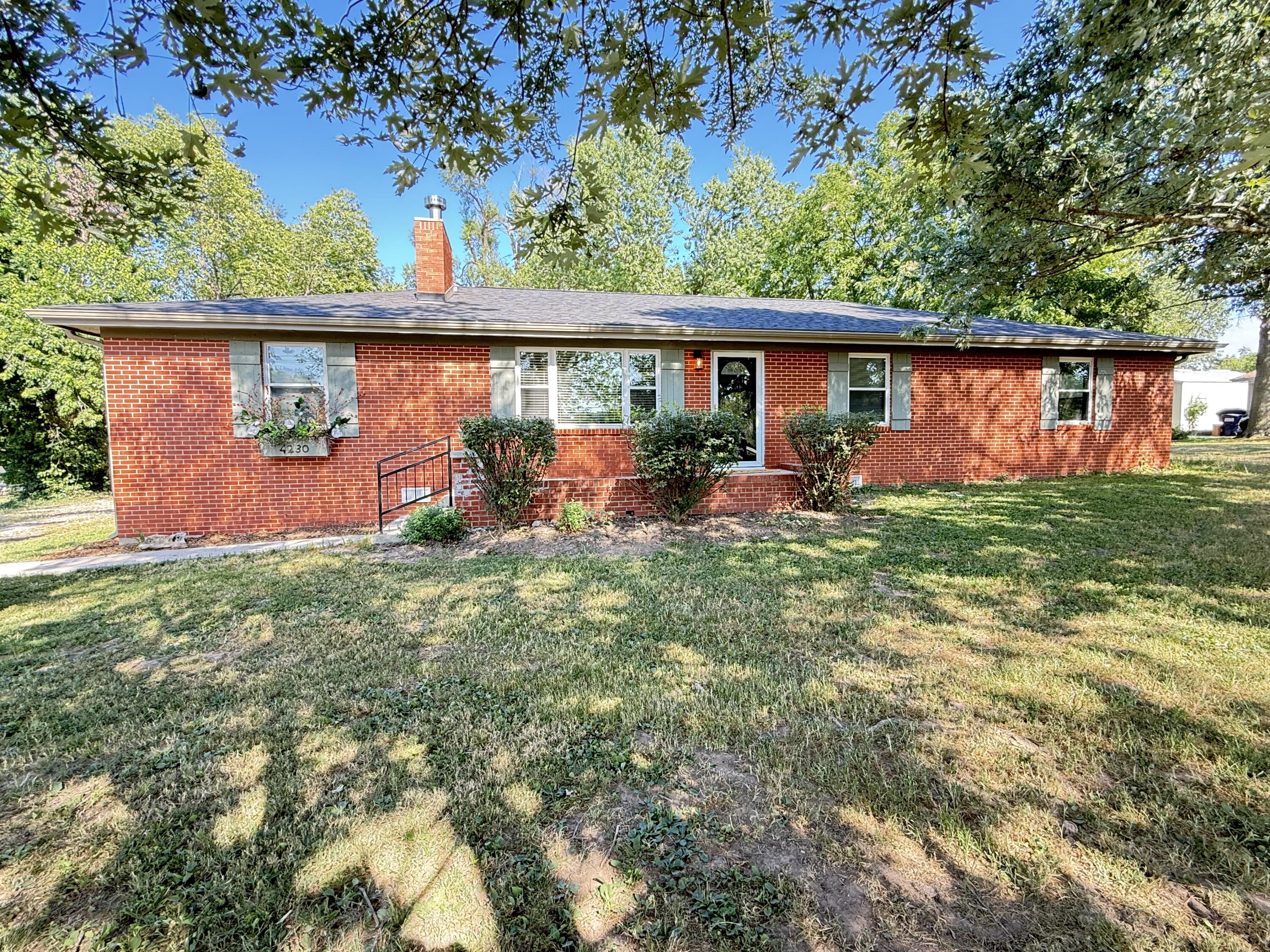 4230 North Farm Road 159 Property Photo 1
