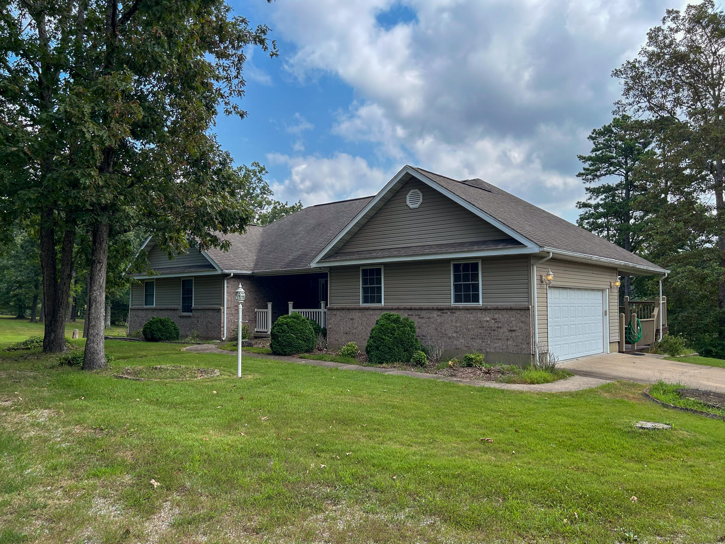10670 Highway 63
