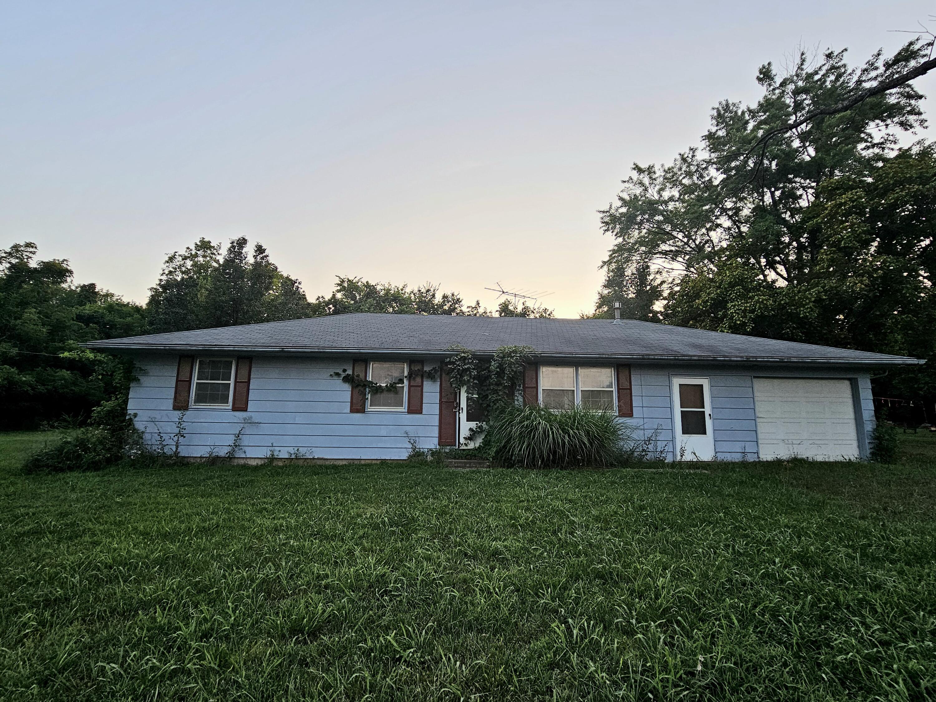21900 County Road 273a Property Photo 1