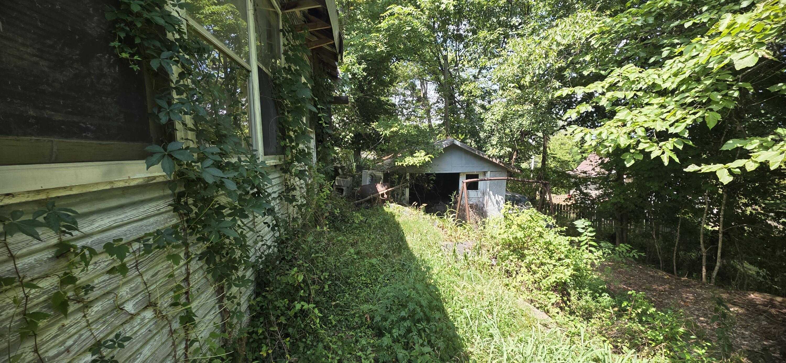 309 West Hd W 5th Street