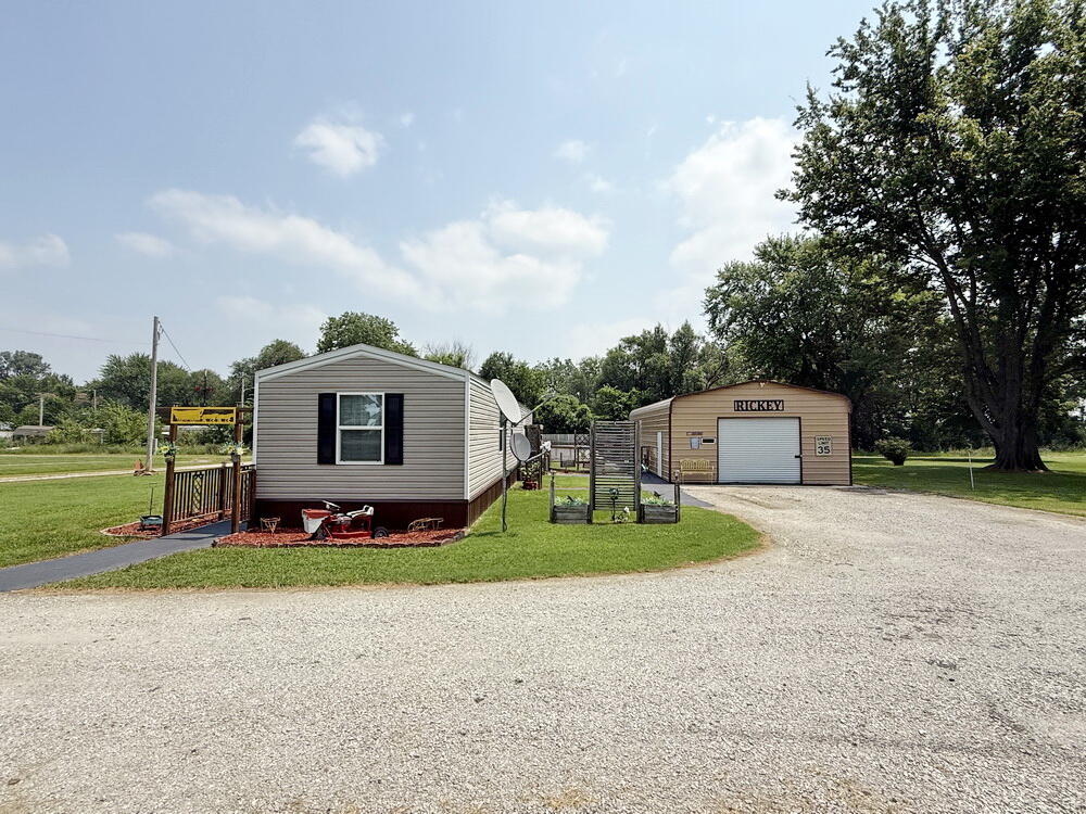 278 East Union Street Property Photo 1