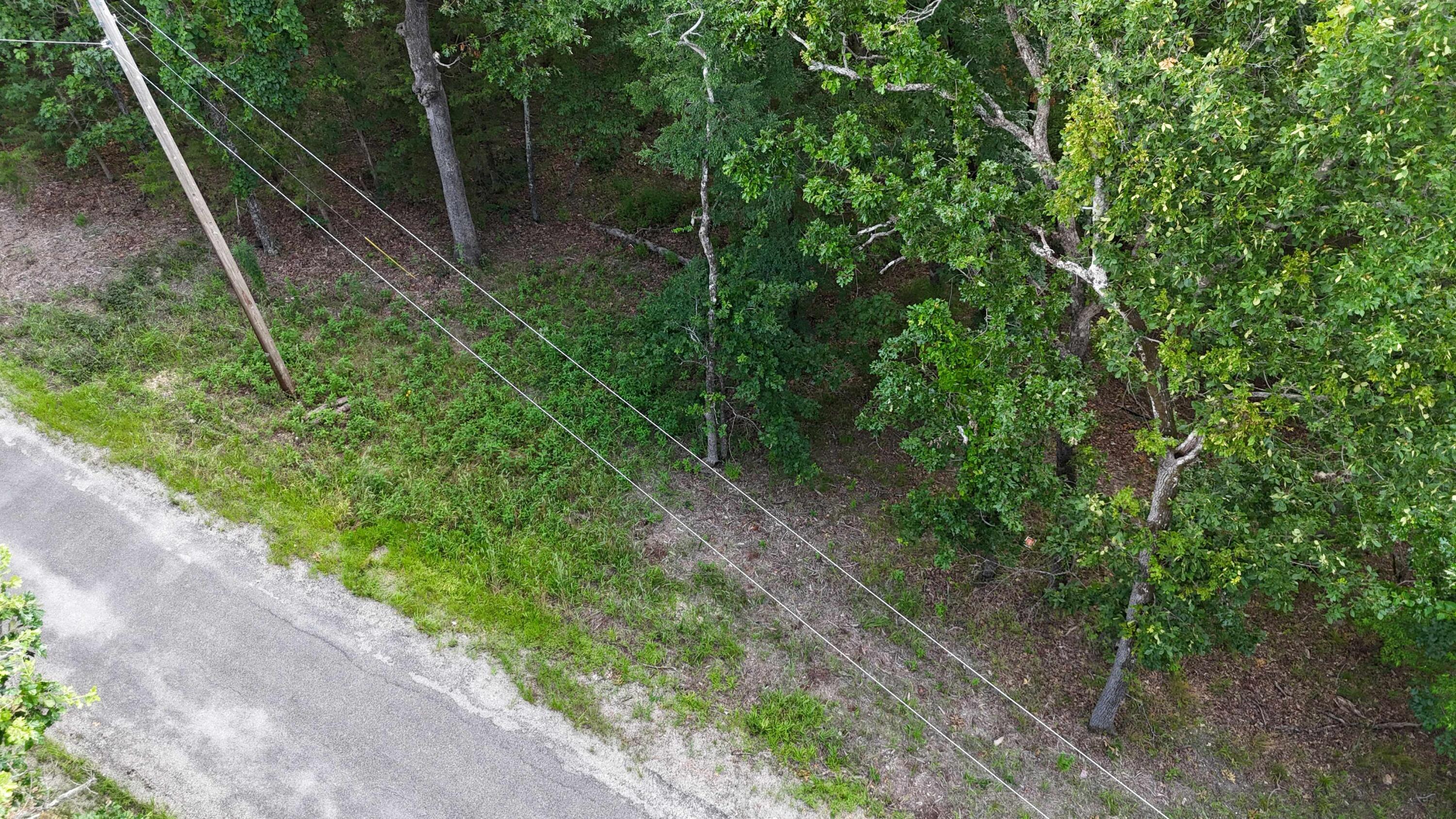 000 Bluebird Dr. Property Photo 7