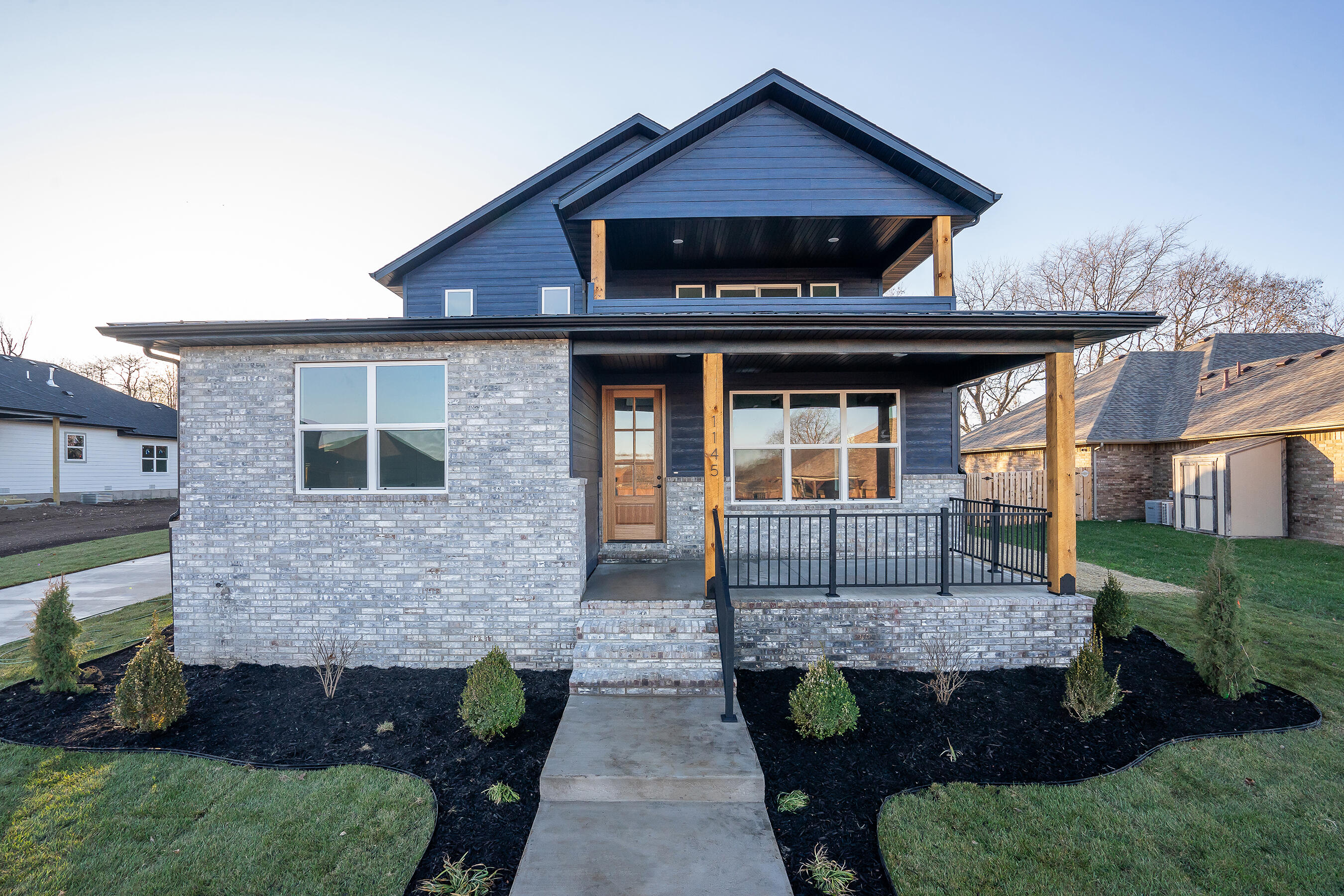 1145 South Henry Avenue Property Photo 1