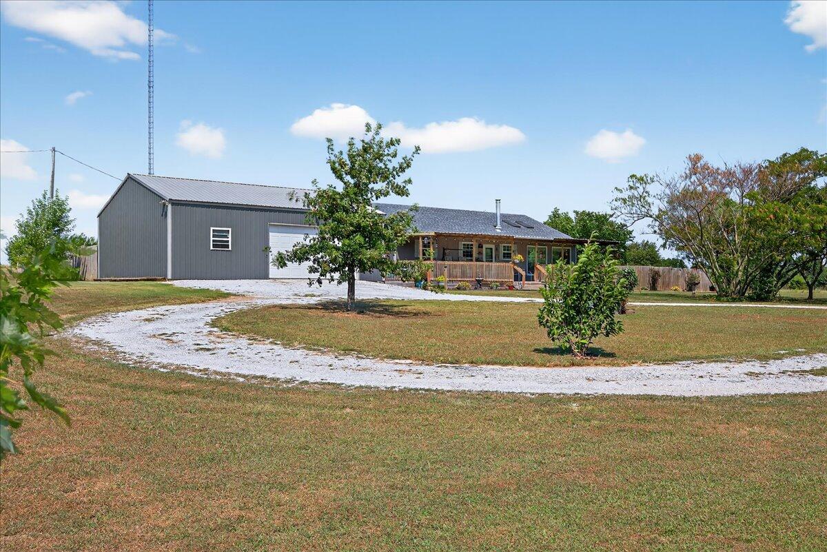 9984 Raccoon Road