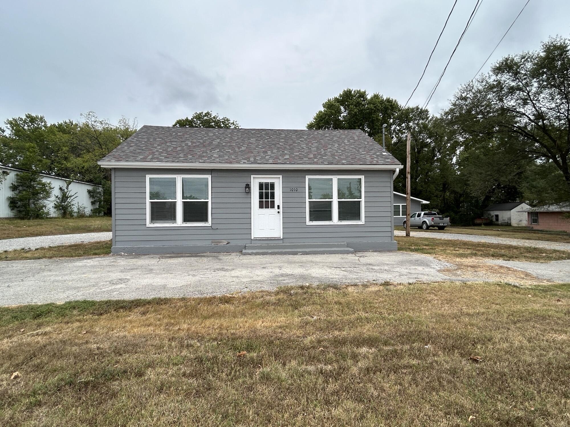 1010 North Jefferson Street Property Photo 1