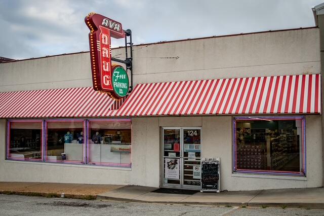 124 West Washington Avenue Property Photo 3