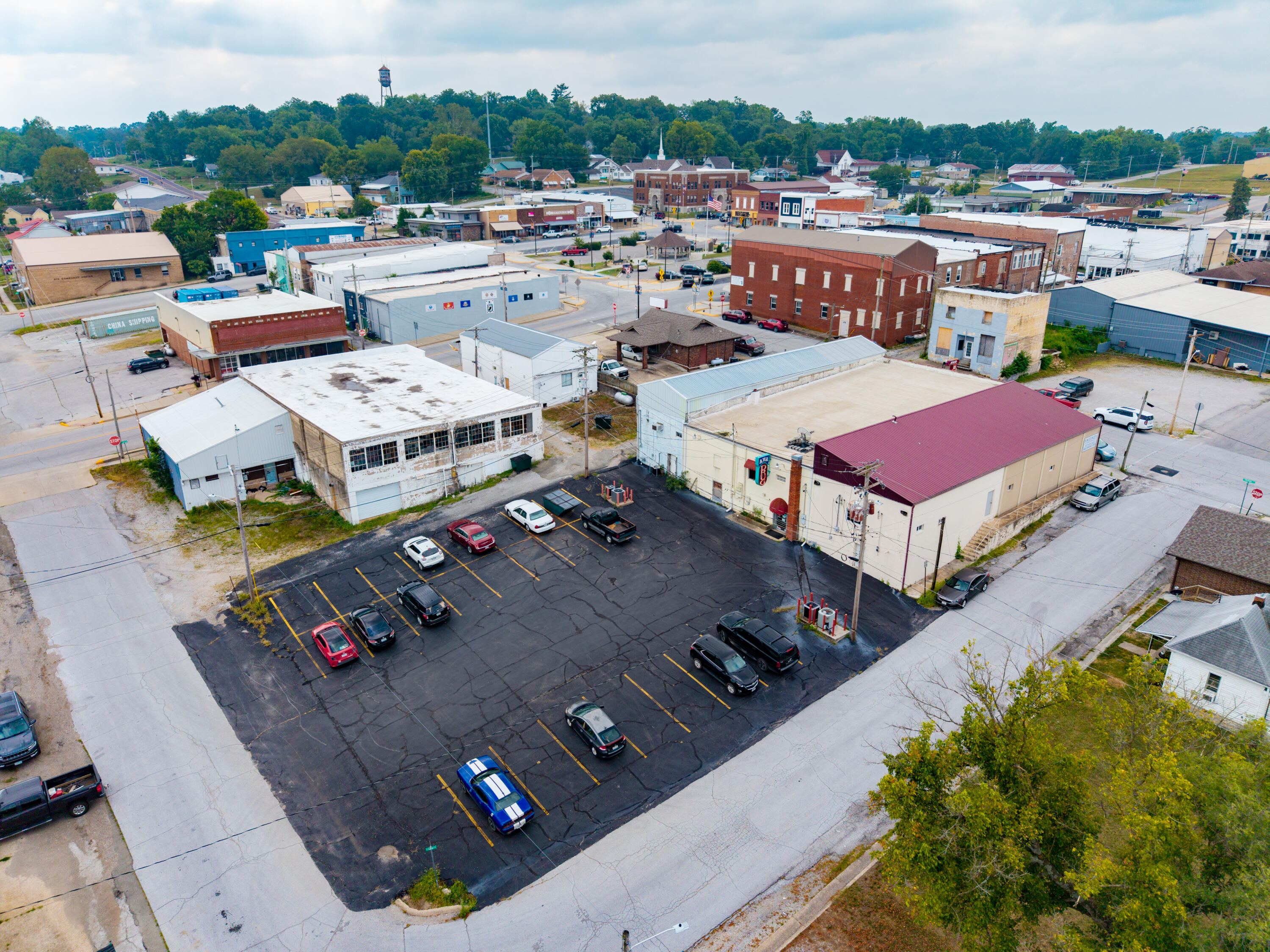 124 West Washington Avenue Property Photo 48