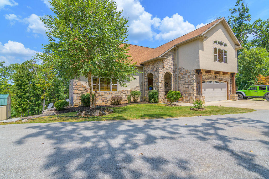 1615 Rustic Acres Road Property Photo 1