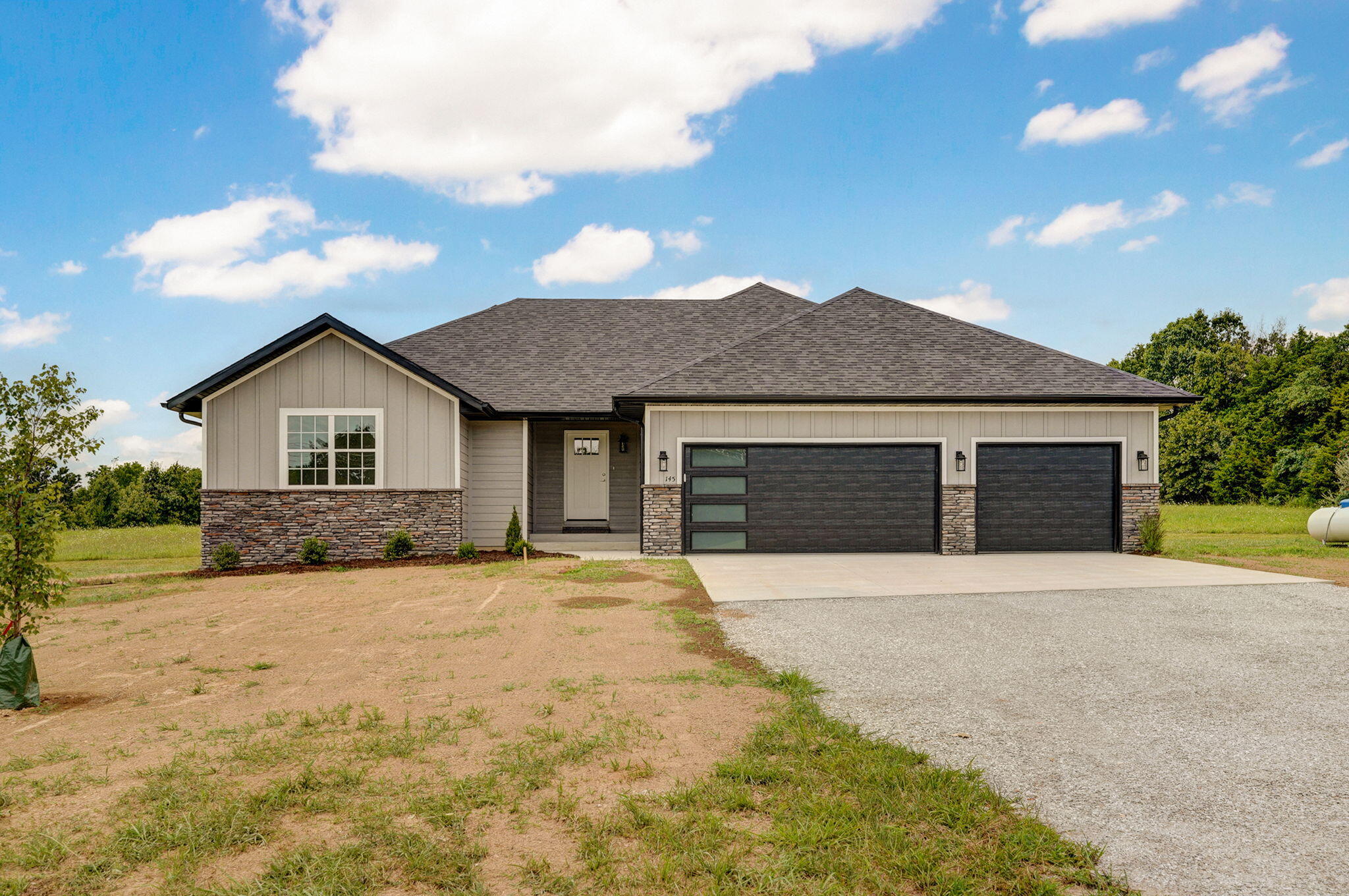 145 South Blazing Star Lane Property Photo 1