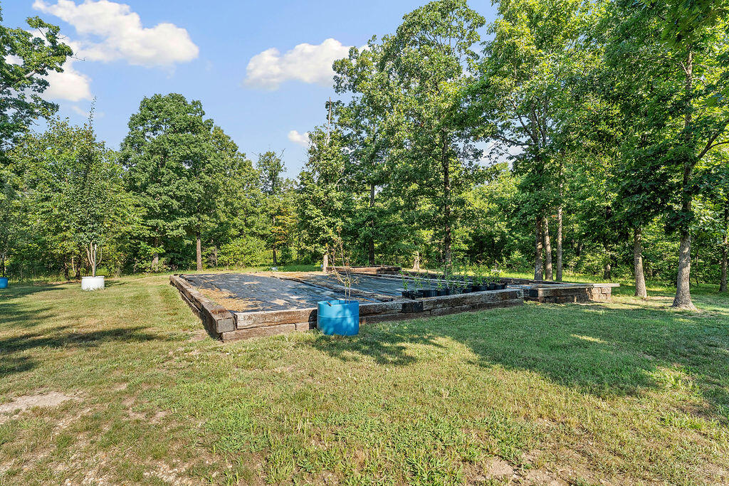 7221 East State Highway 90 Property Photo 11