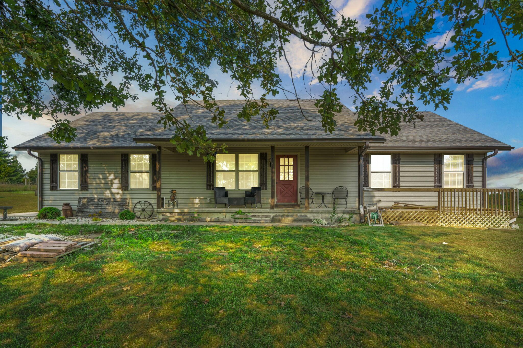 93 South Crossway Road Property Photo 1