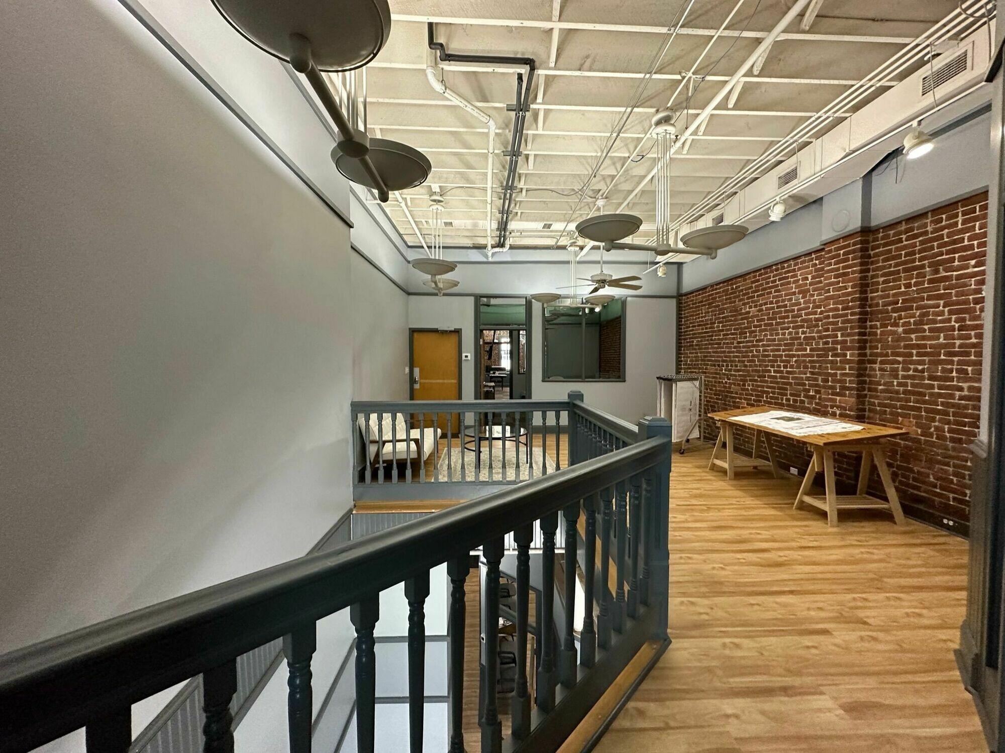 313 Park Central Property Photo 34