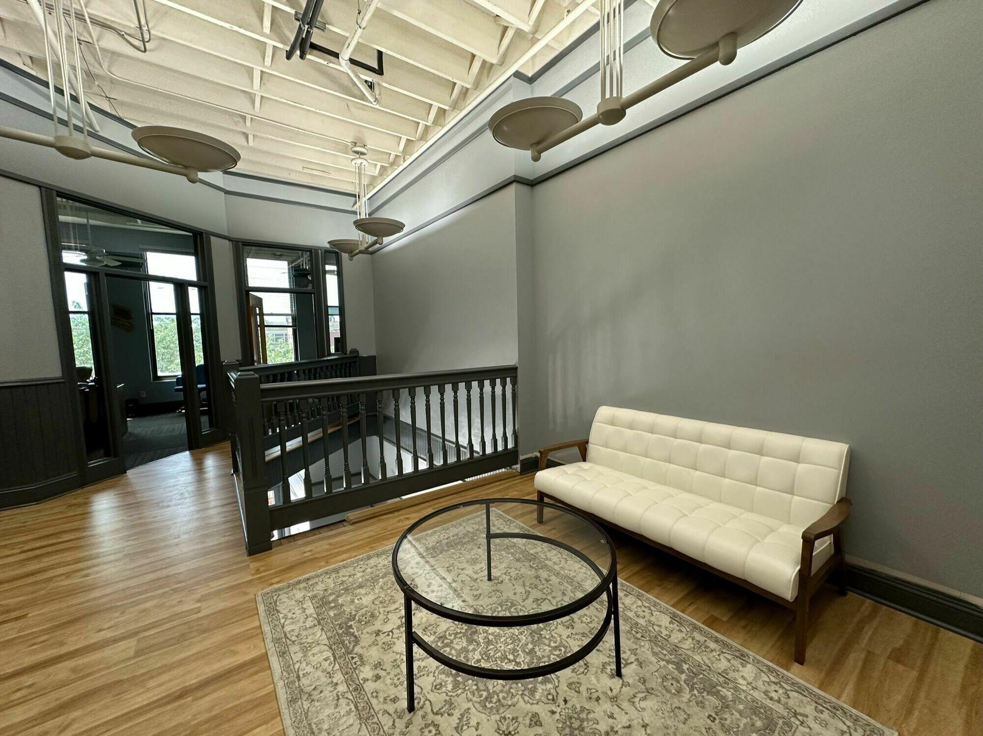 313 Park Central Property Photo 36