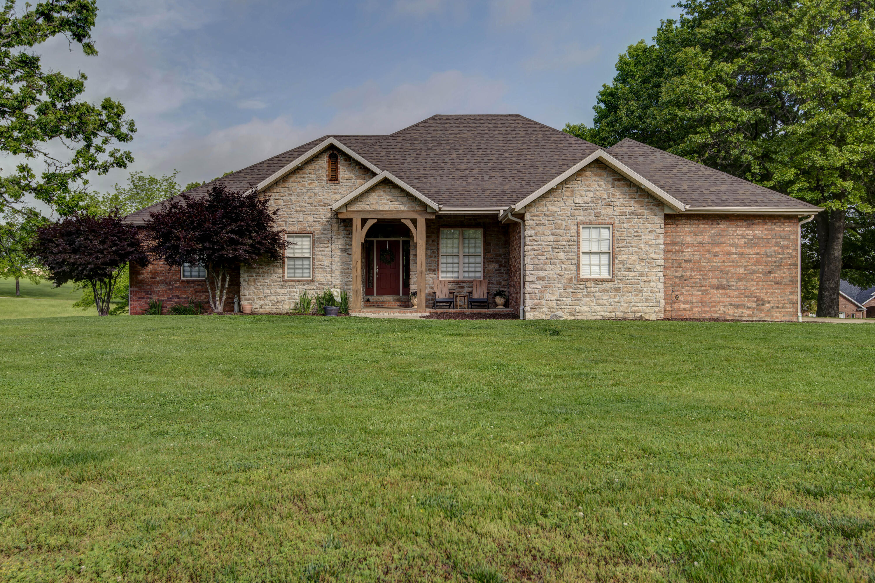 703 Woodwind Drive Property Photo 1