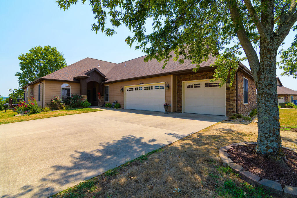 25 Mountain View Court Property Photo 1
