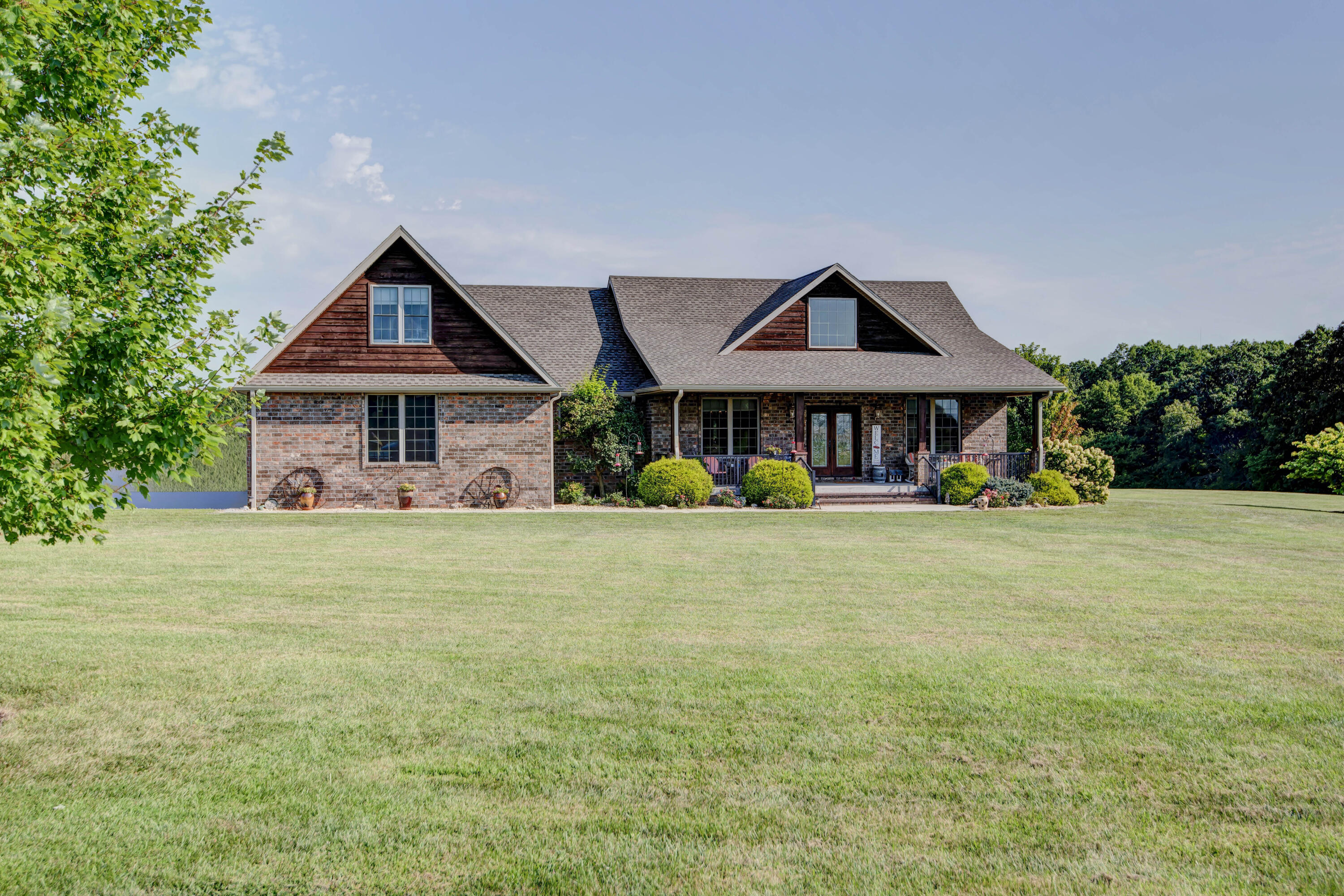 318 Little Creek Drive