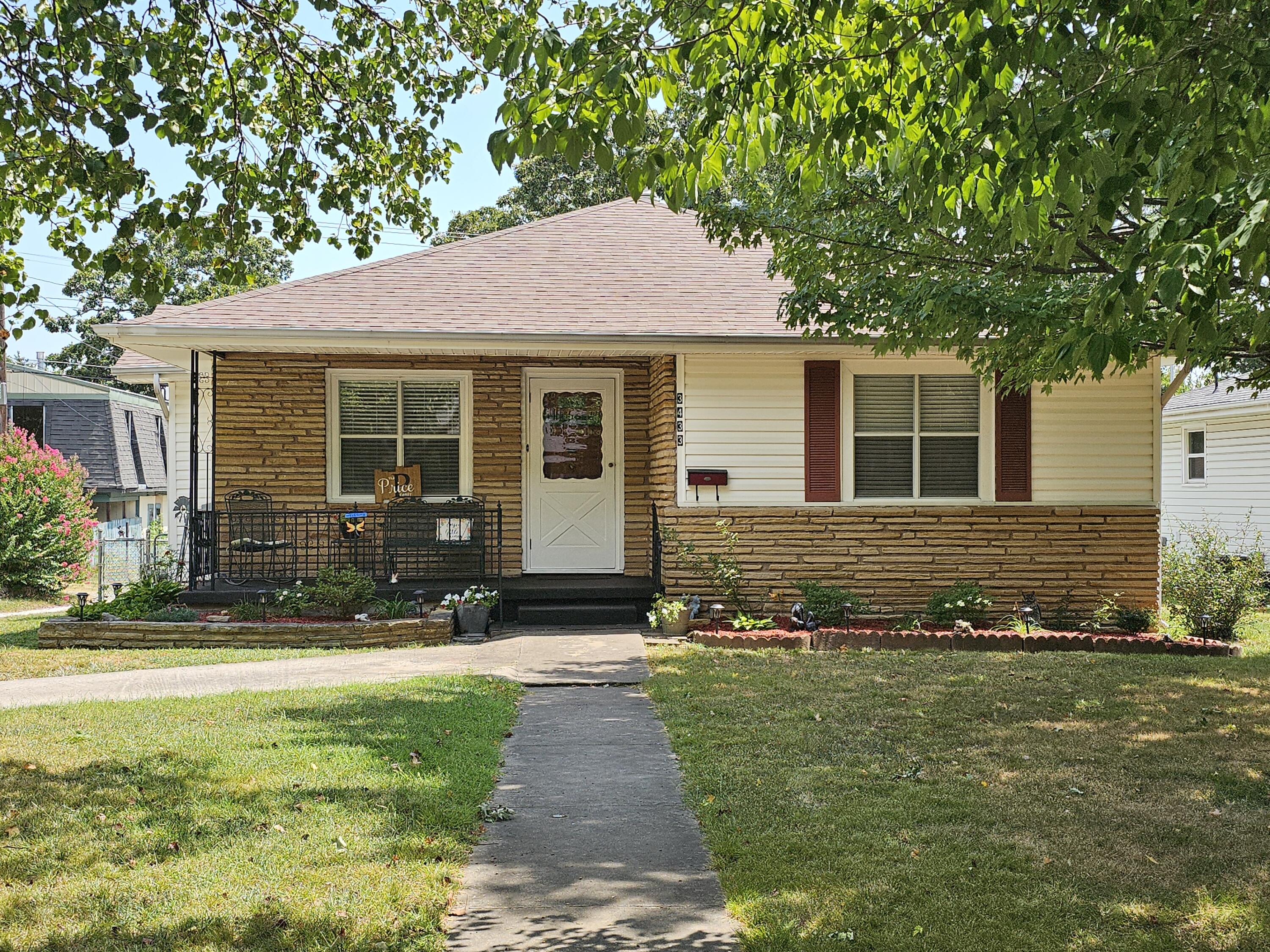 3433 Oak Ridge Drive Property Photo 1