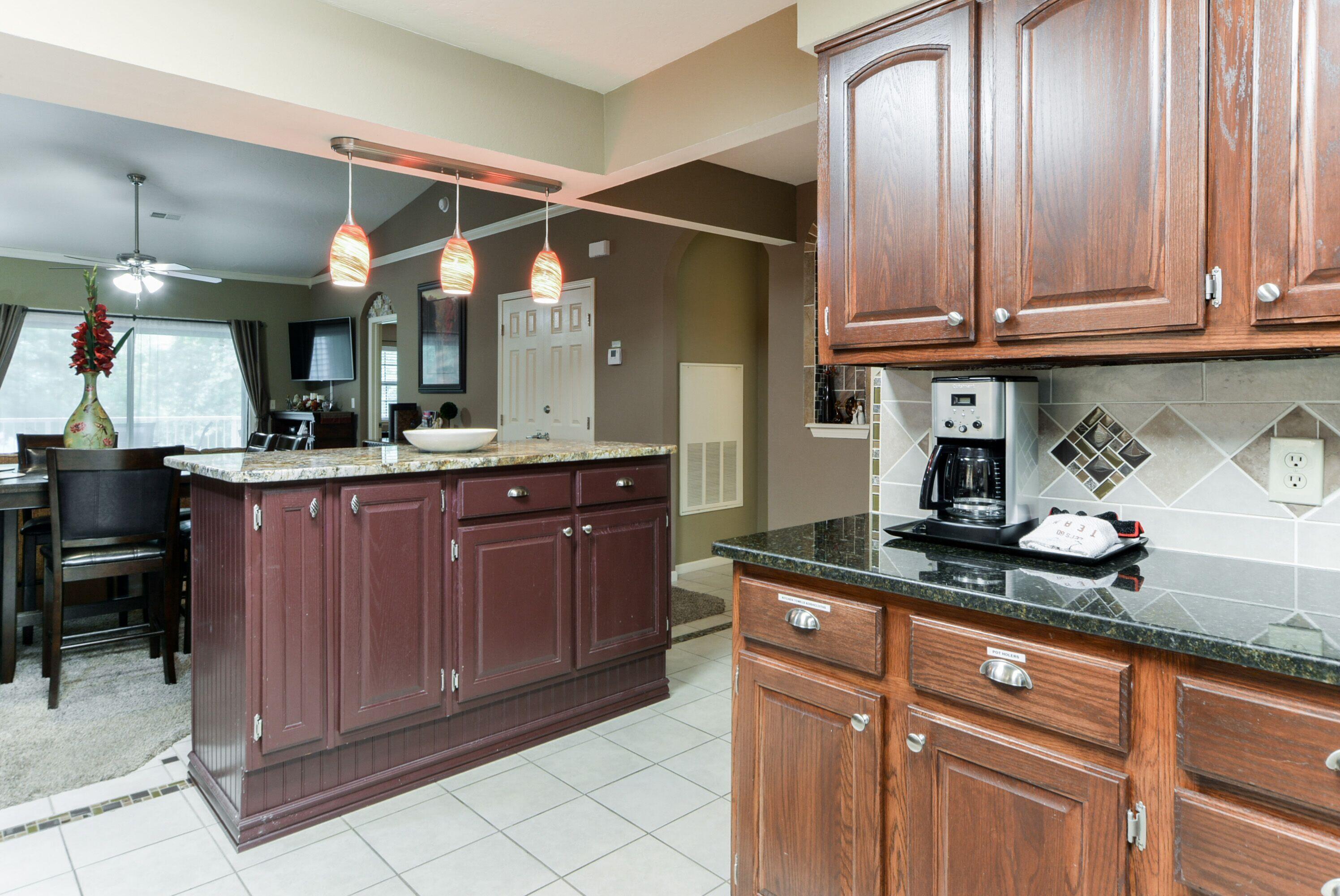 350 Wildwood Drive South 13 Property Photo 17