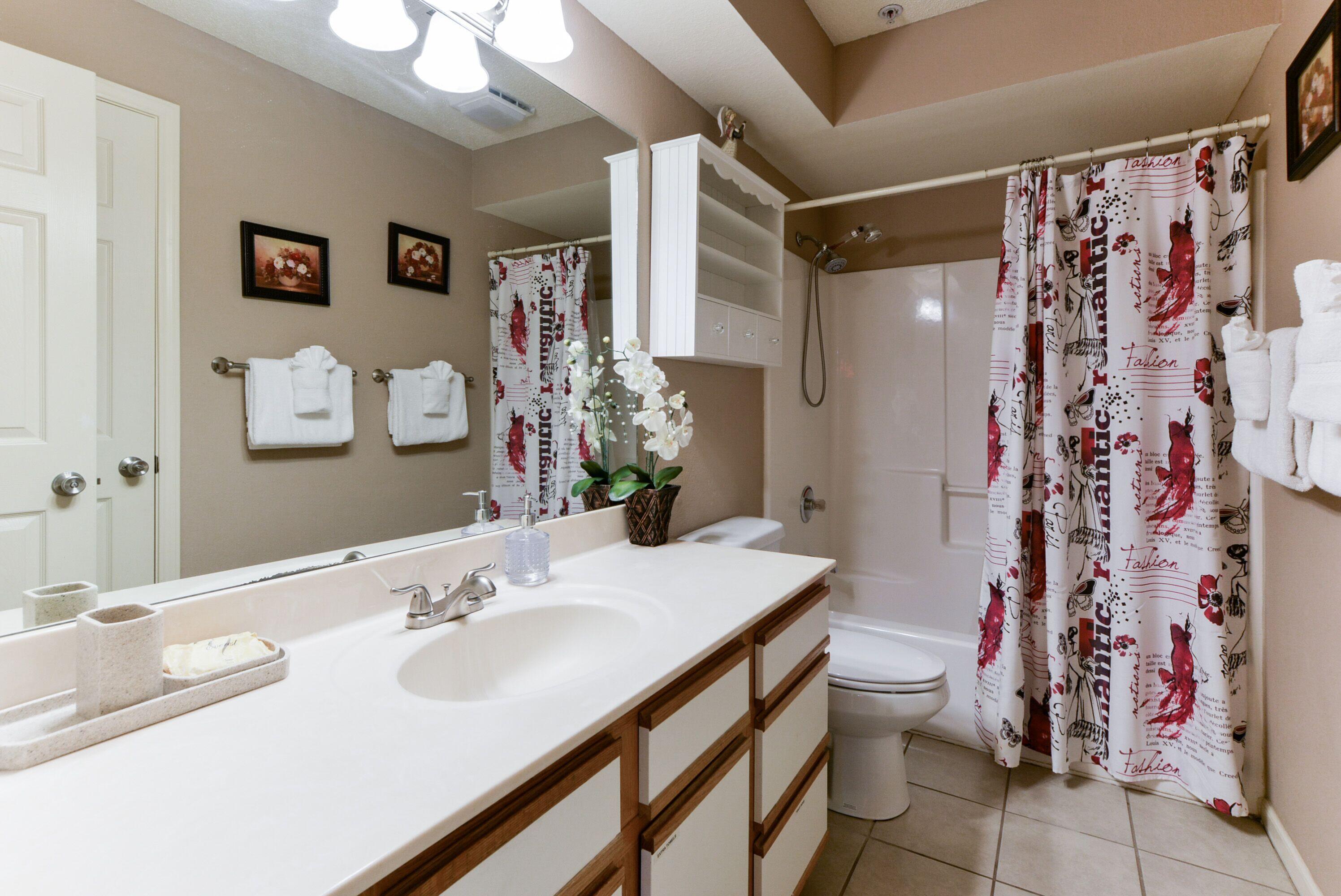 350 Wildwood Drive South 13 Property Photo 26