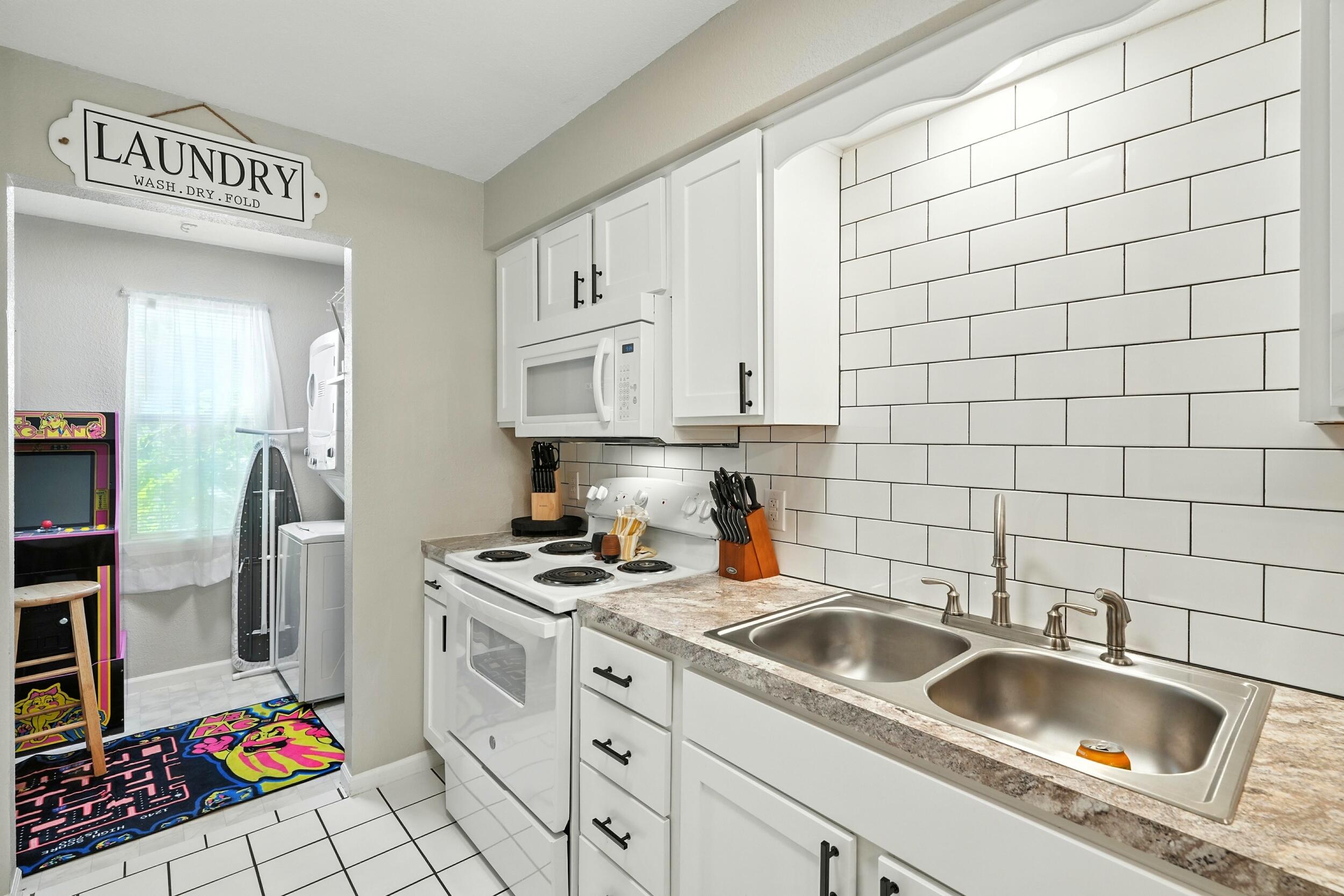 151 Highland Drive 55-3 Property Photo 6