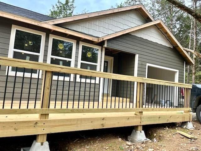 327 South Millwood Street Property Photo 1