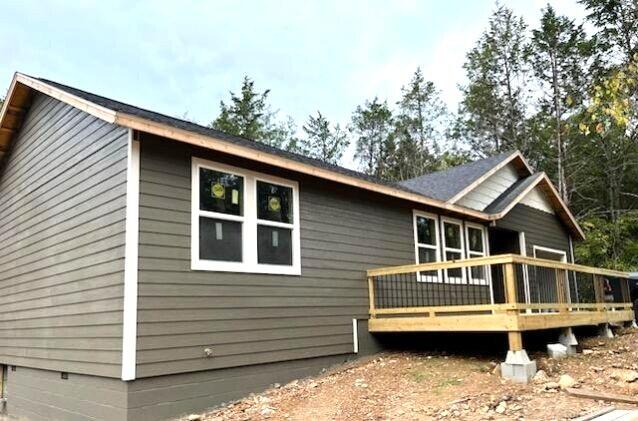 327 South Millwood Street Property Photo 4