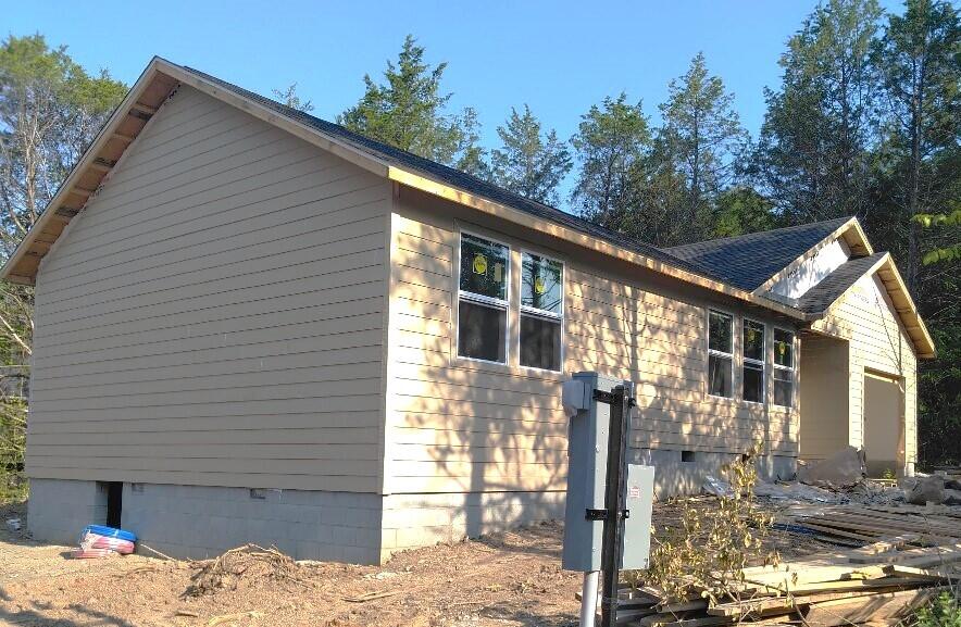 327 South Millwood Street Property Photo 5