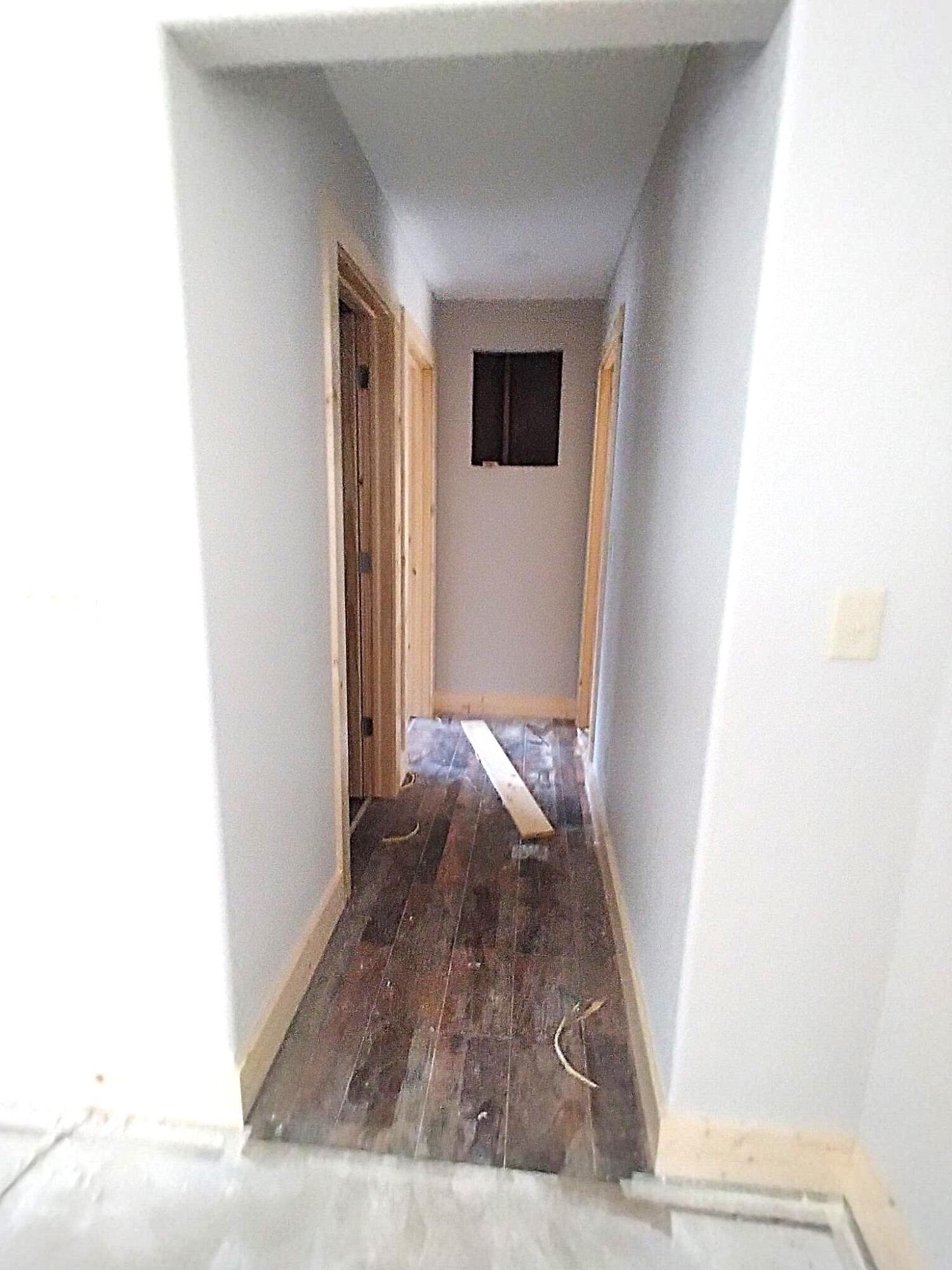 327 South Millwood Street Property Photo 12