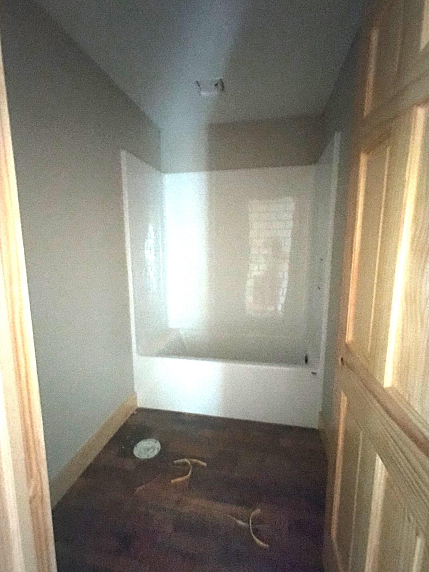 327 South Millwood Street Property Photo 13