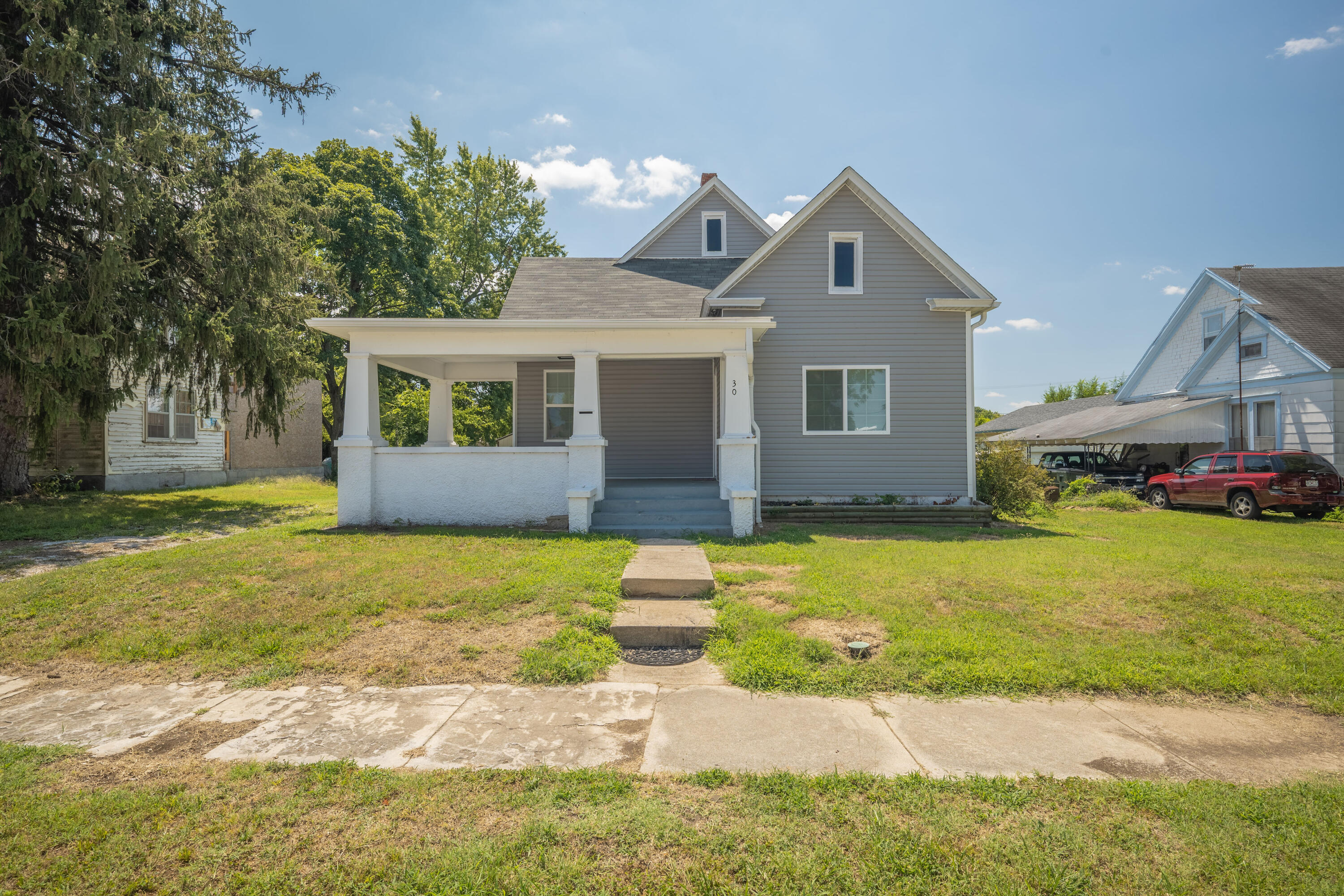30 College Street Property Photo 1