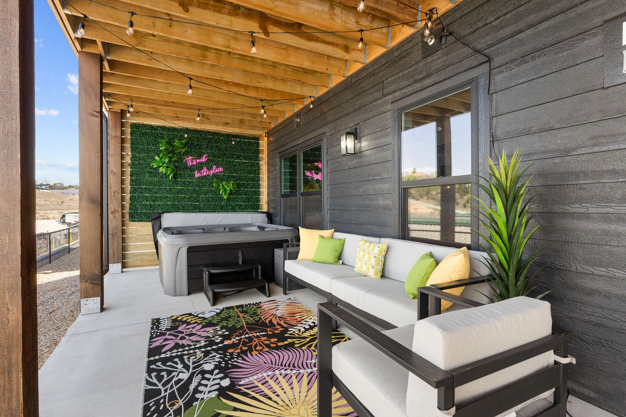 210 Poolside Pass Road Property Photo 4