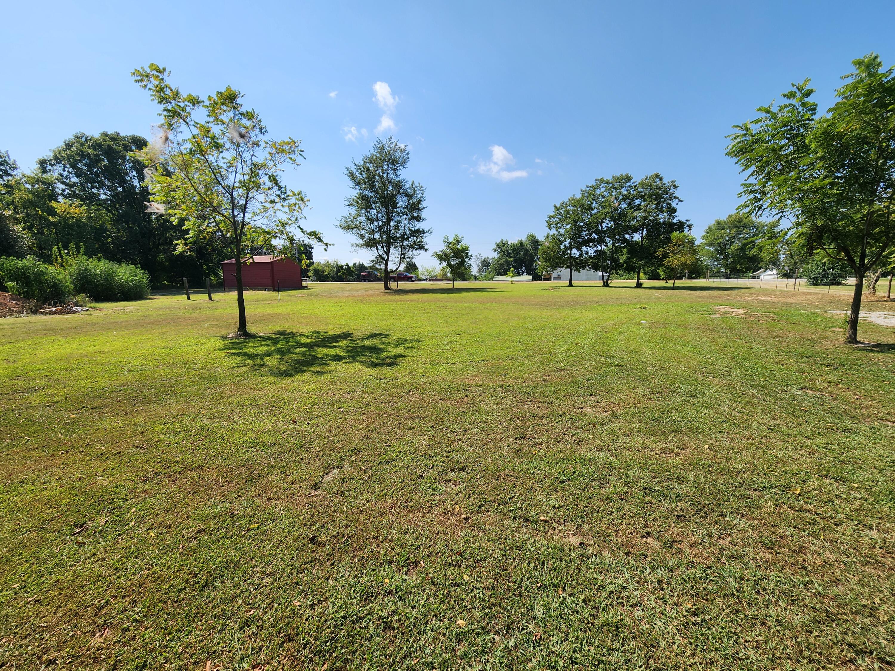 27669 Ross Road Property Photo 3