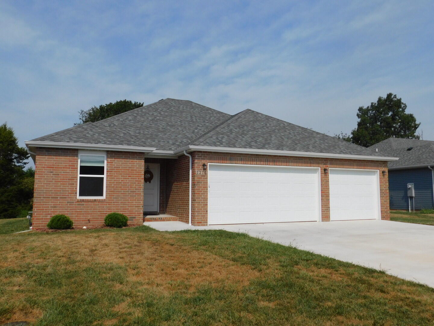 1210 Abbey St. Property Photo 1