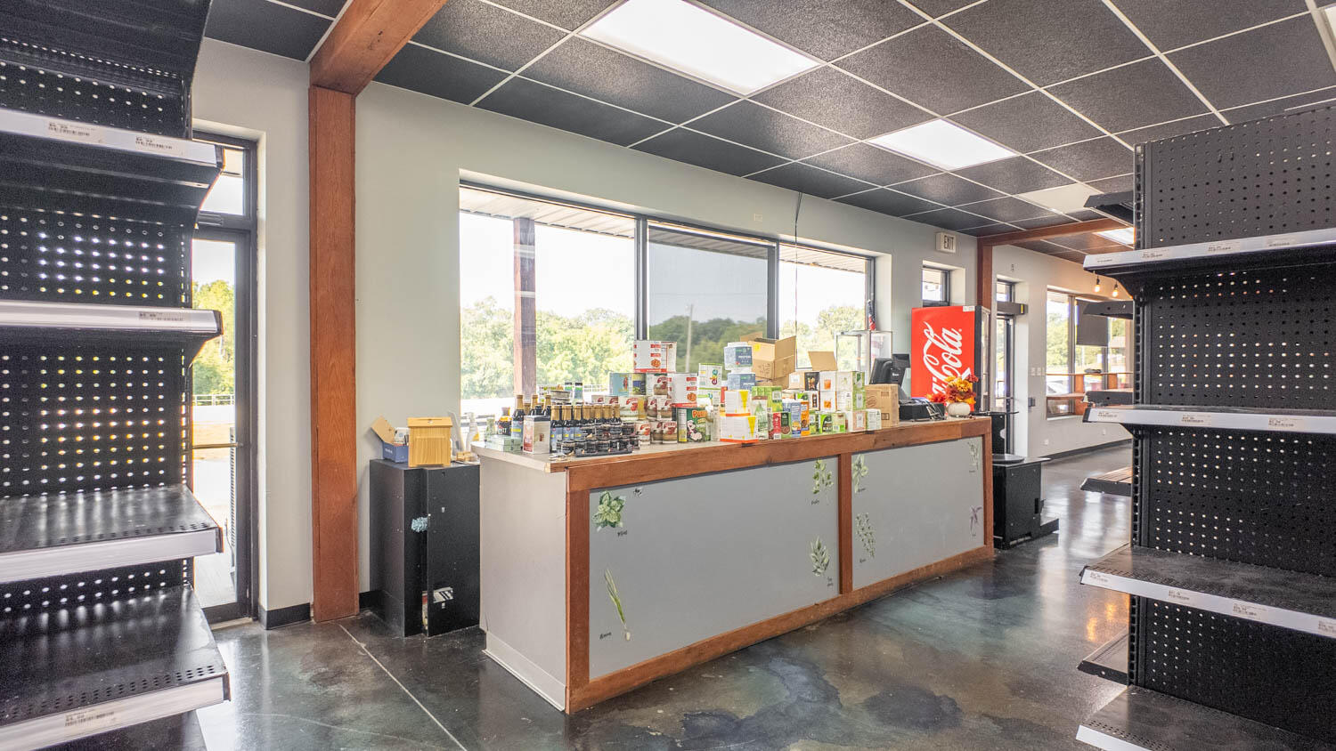 746 Highway 63 South Property Photo 6