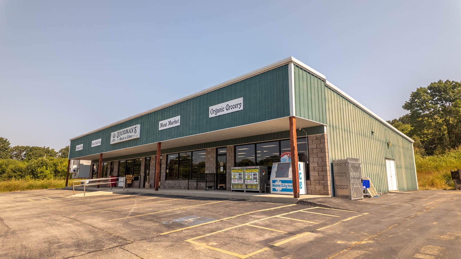 746 Highway 63 South Property Photo 34