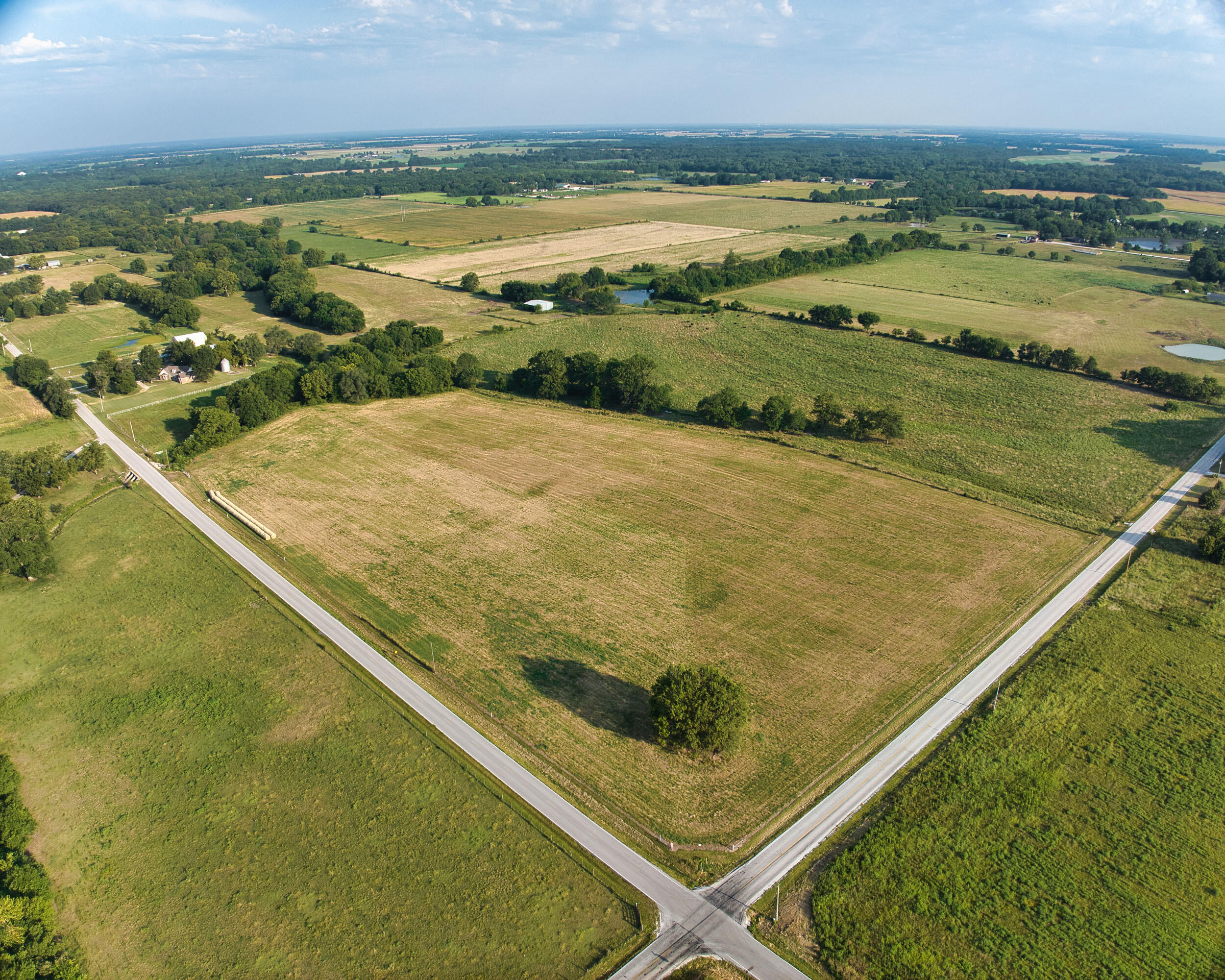 27253 Locust Road Property Photo 1