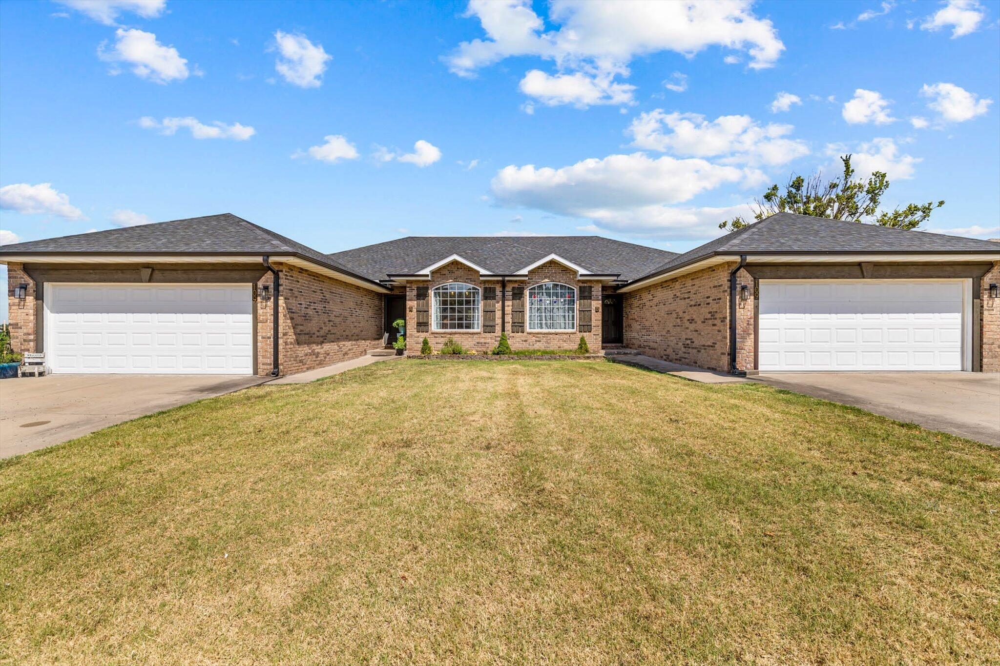 109 Aubree Court Property Photo 1
