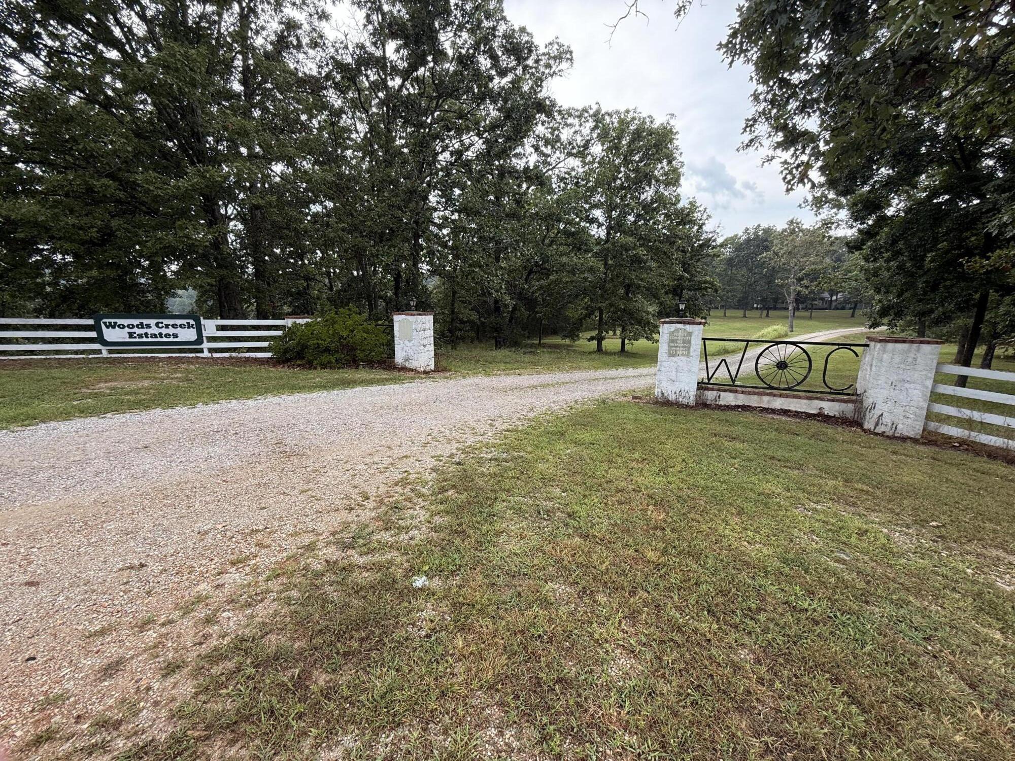 000 Private Road 2532 Property Photo 11