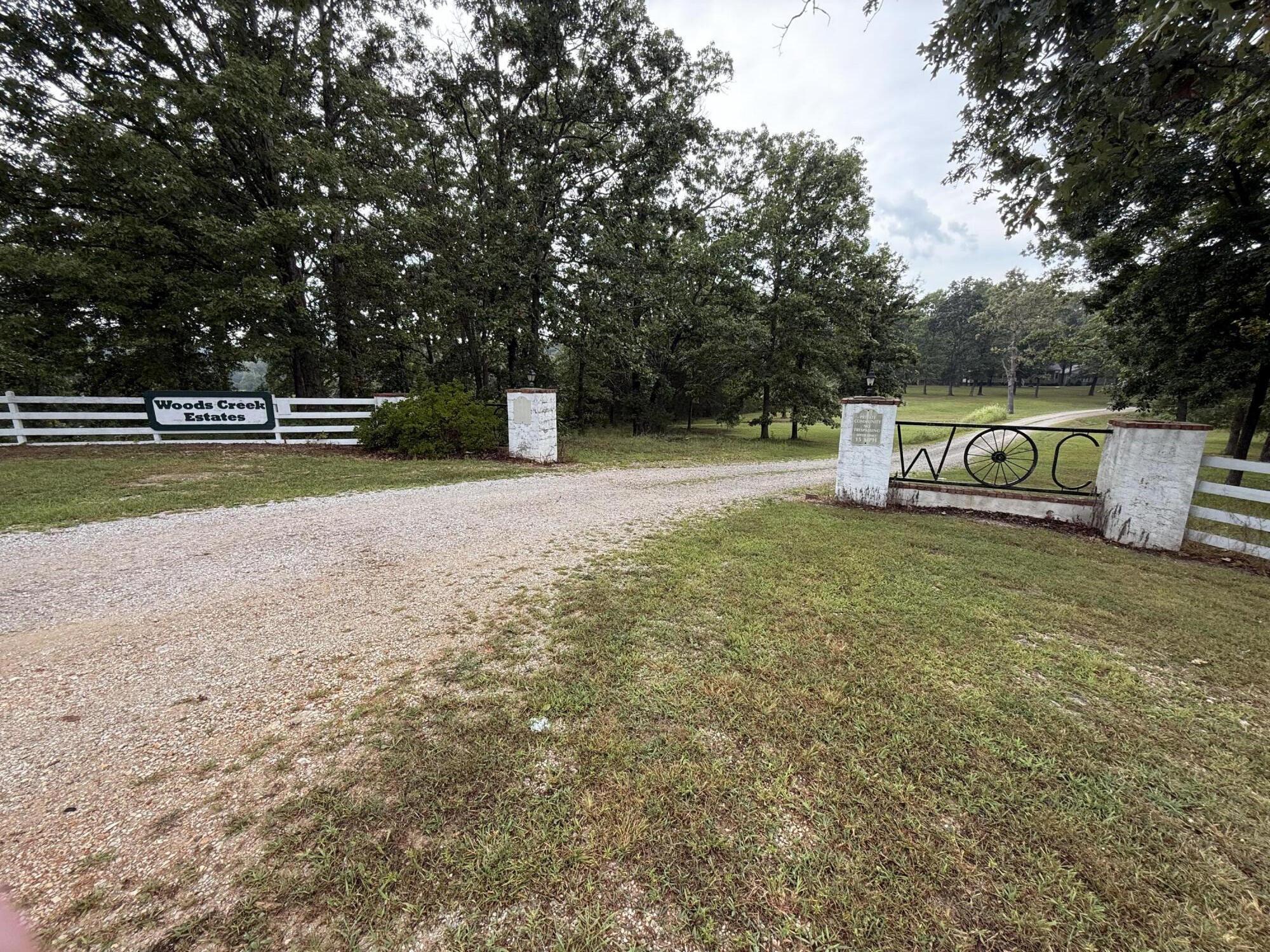 000 Private Road 2532 Property Photo 12