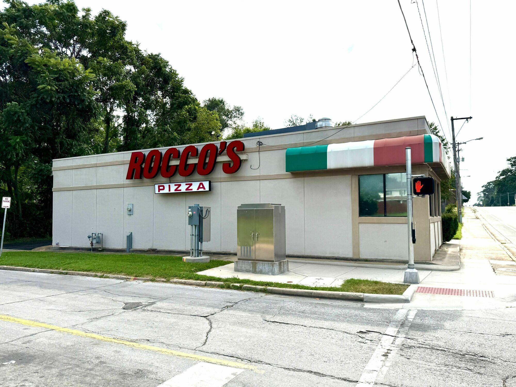 834 East Division Street Property Photo 10