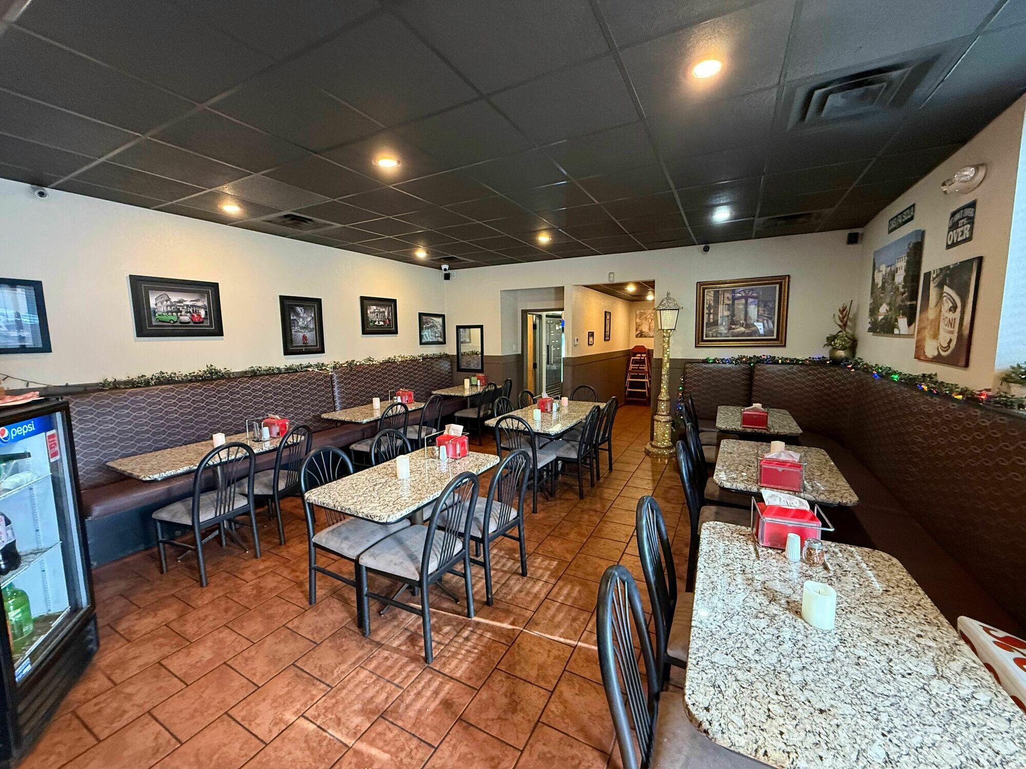 834 East Division Street Property Photo 14