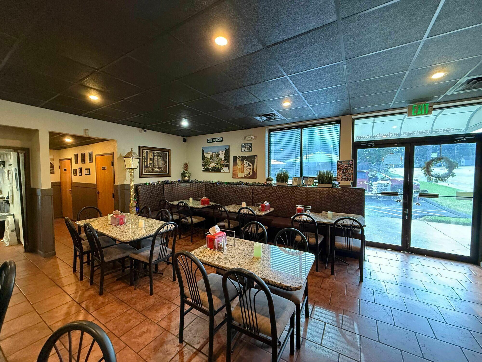 834 East Division Street Property Photo 15