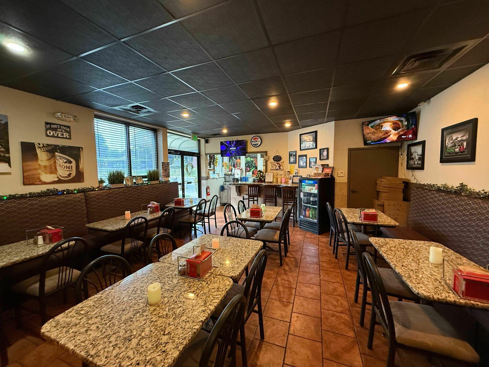 834 East Division Street Property Photo 16