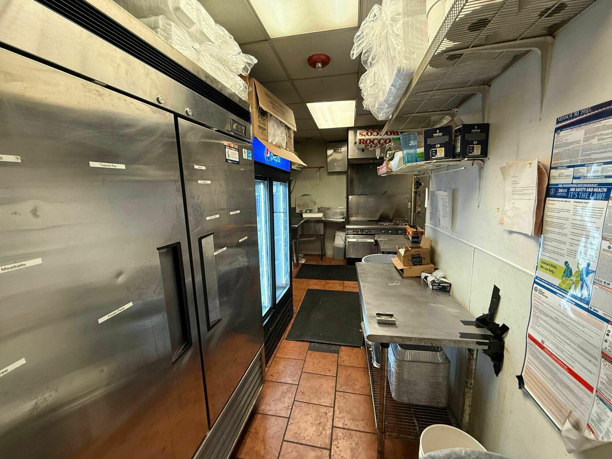 834 East Division Street Property Photo 18