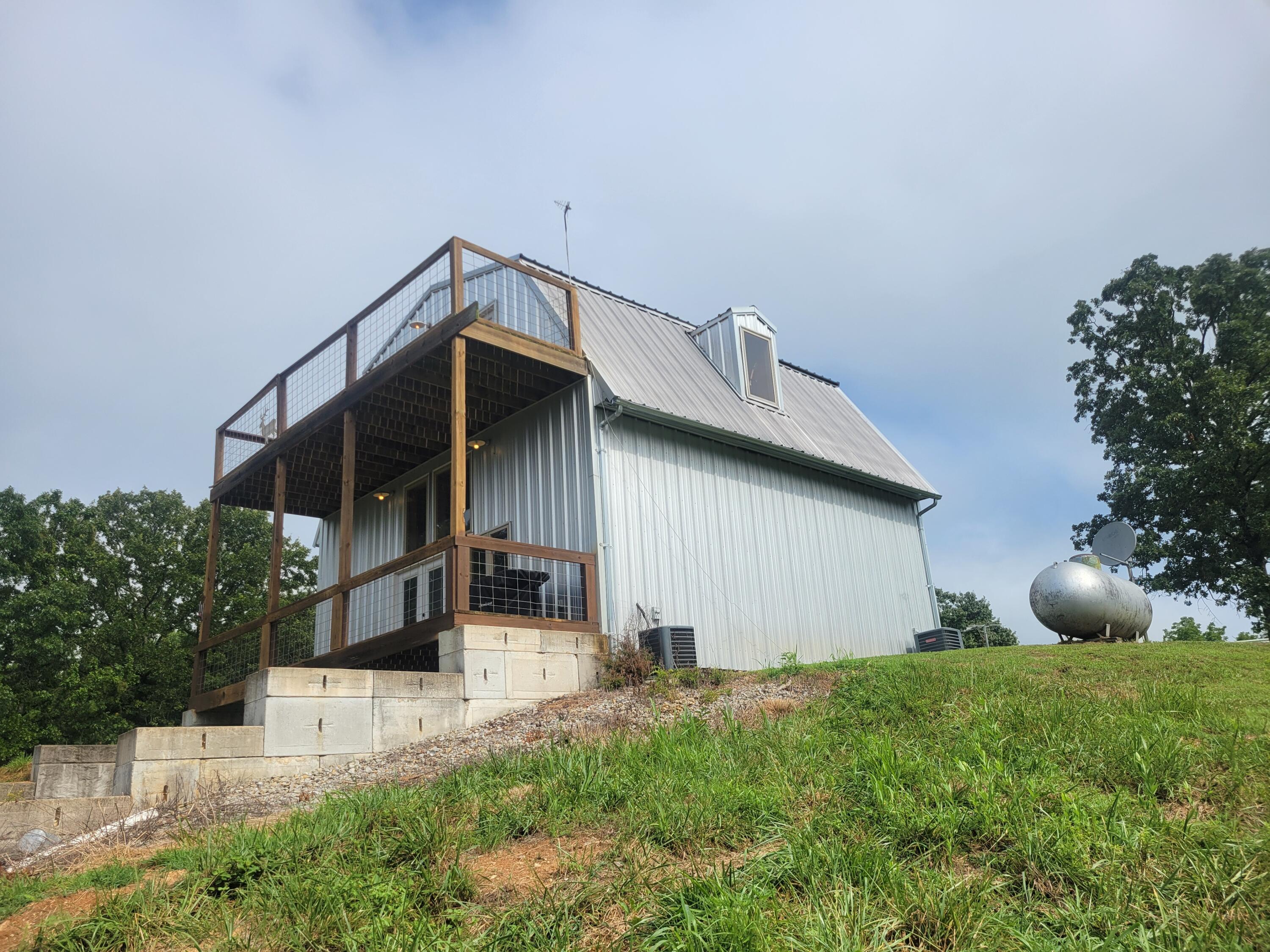 900 Cr 1280 Property Photo 1